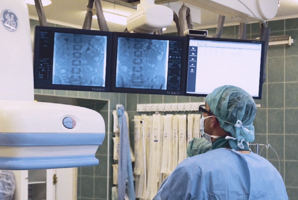 <em>Центр телемедицинских </em>технологий