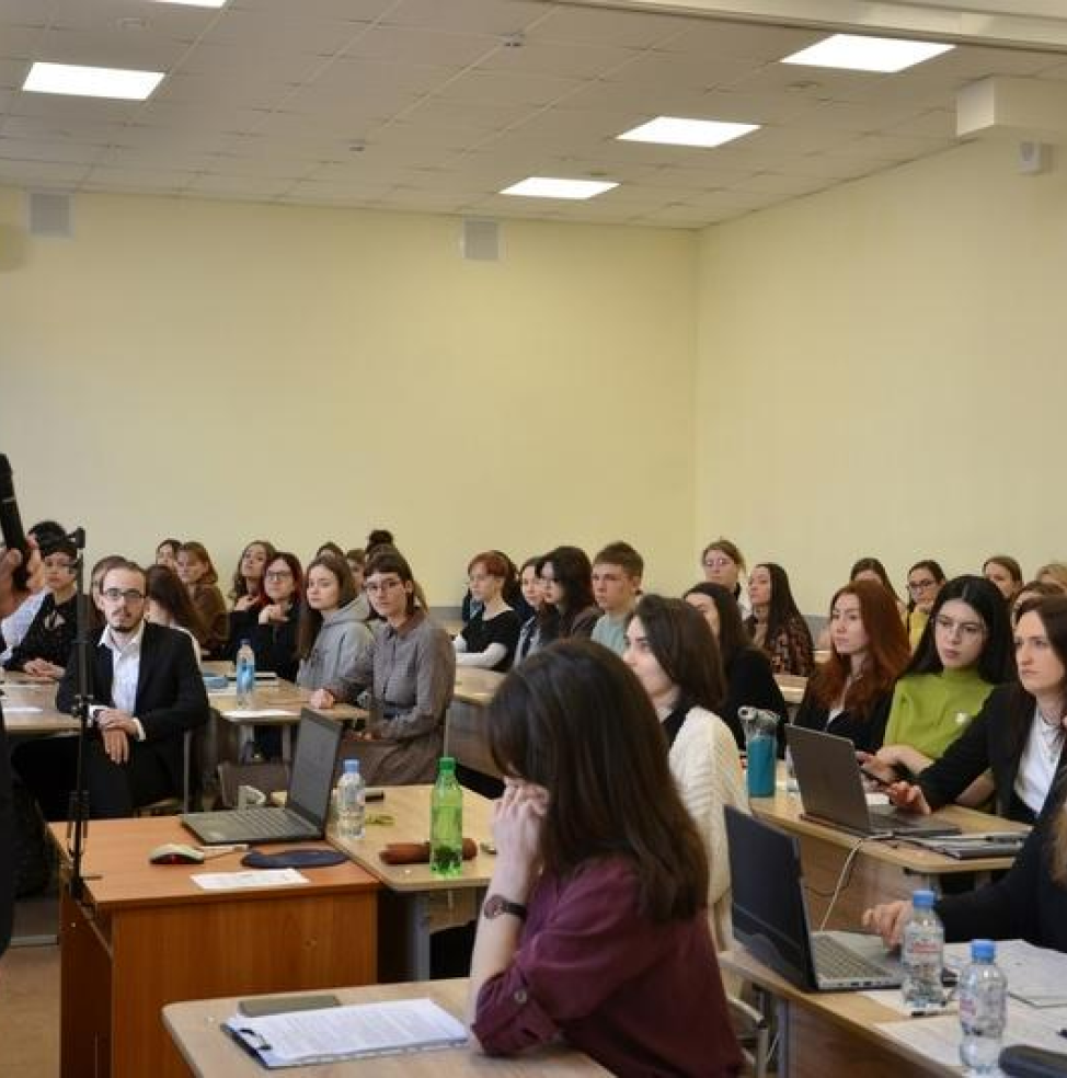 <em>Ваш голос не останется </em><br>незамеченным