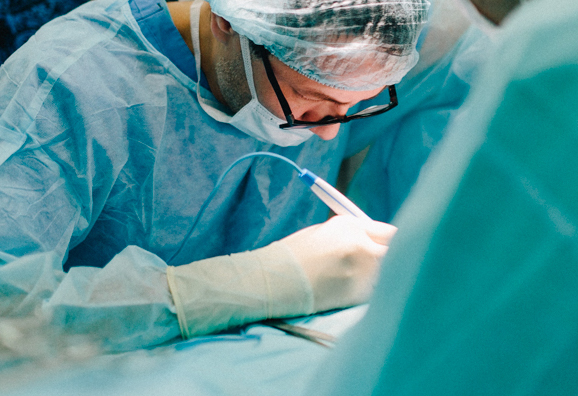 <span style="color: rgb(31, 31, 31);">Микрохирурги</span>